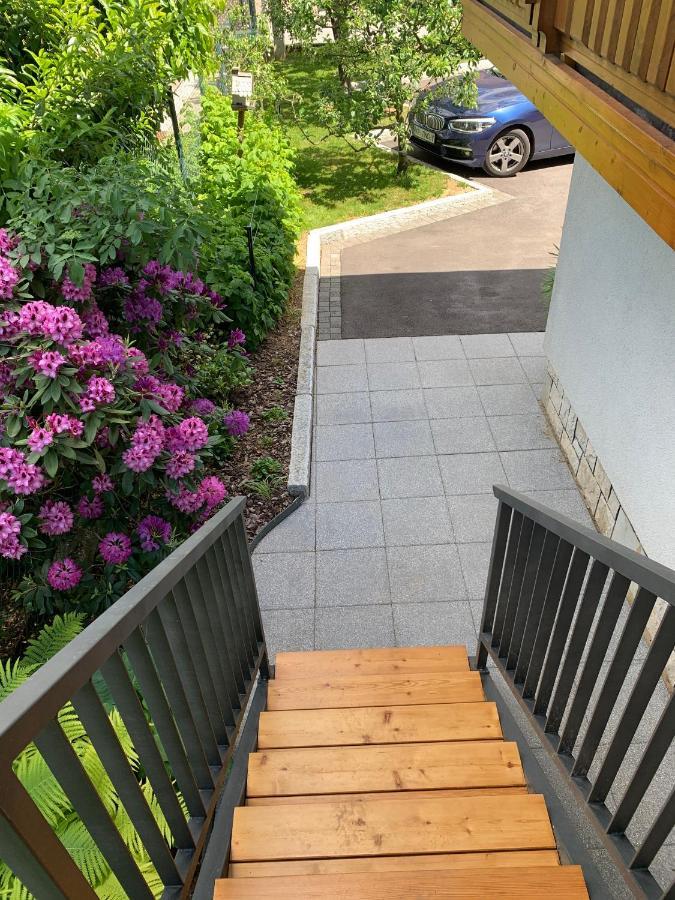 Lusht'N Apartma Apartment Zirovnica ภายนอก รูปภาพ